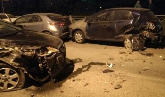 В Петербурге пьяный водитель протаранил несколько автомобилей