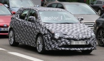 В Сеть выложили фотографии нового хэчтбека Toyota Auris