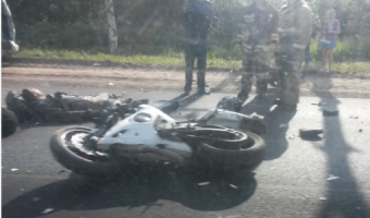 В Псковской области мотоциклист погиб при столкновении с микроавтобусом 