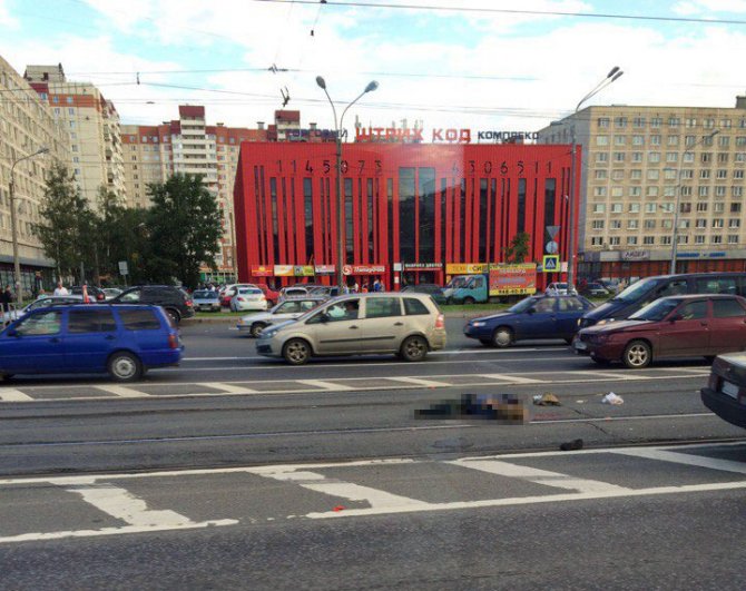 На Народной улице в Петербурге насмерть сбили пенсионера (3).jpg