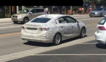В Сеть выложили снимки нового седана Chevrolet Cruze