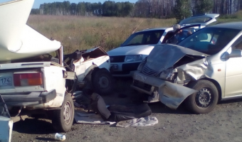 В массовой аварии под Челябинском погибла женщина