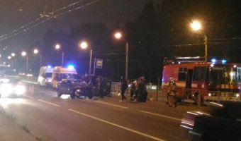 В Петербурге при столкновении УАЗа и Volkswagen погиб человек