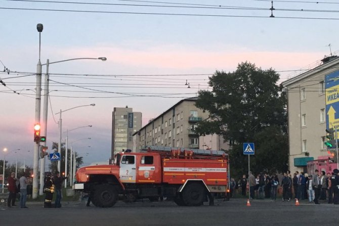 В ДТП с маршруткой и автобусом в Иркутске погиб человек (3).jpg