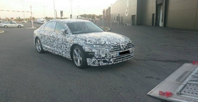 Новое поколение Audi A8 замечено на дорожных тестах (2).jpg