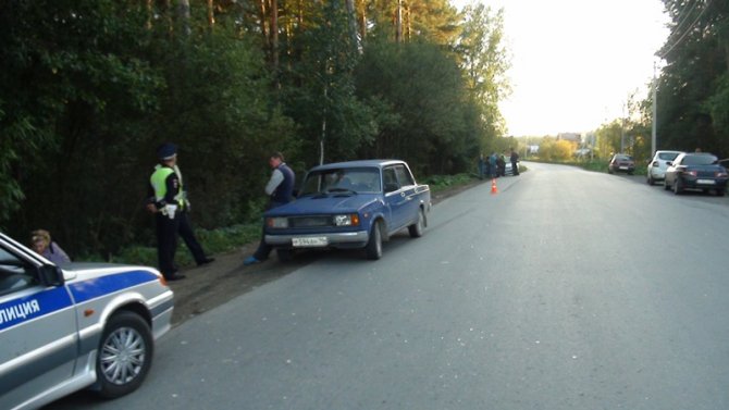 Девочка впала в кому после наезда автомобиля под Екатеринбургом 1.jpg