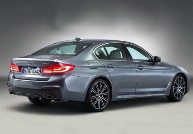 В Сети появились фото нового BMW 5 Серии (2).jpg