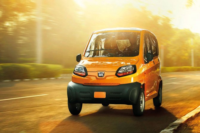 Bajaj Qute (1).jpg