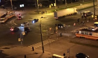 В ДТП с маршруткой на Косыгина в Петербурге пострадал водитель