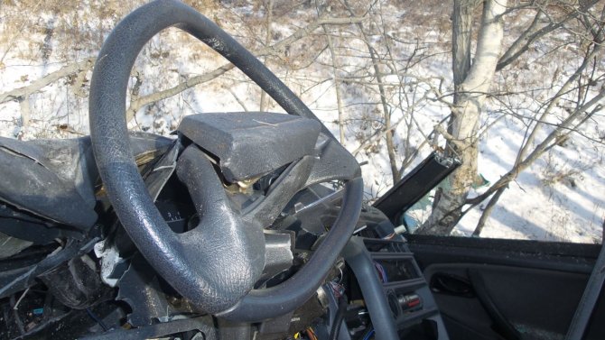 В ДТП на Сибирском тракте погиб водитель ВАЗа (3).jpg