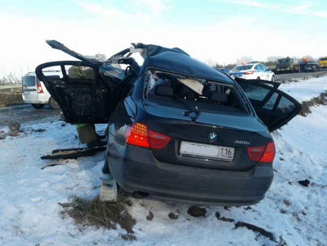 В Татарстане в ДТП с фурой погиб водитель BMW (6)