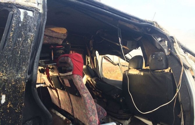 В Дагестане опрокинулся микроавтобус пострадали девять человек (1).jpg
