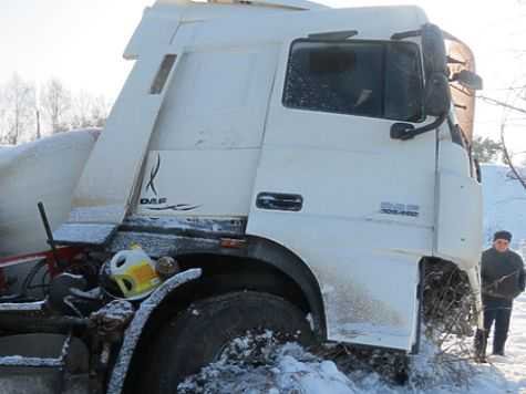 В ДТП с фурой в Самарской области погиб молодой водитель.jpg