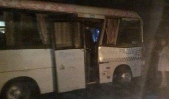В Ростове водитель маршрутки умер за рулем и устроил ДТП