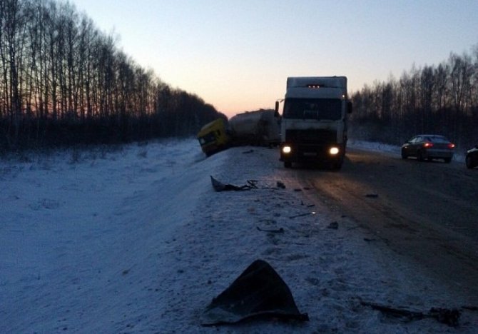 В ДТП в Шатковском районе погиб молодой водитель (2)