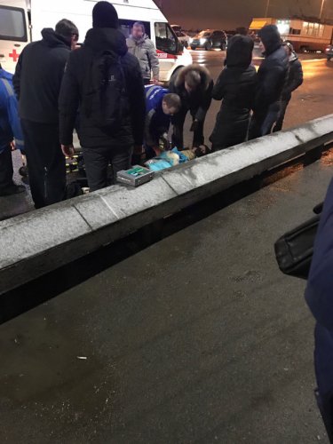 В массовом ДТП на Володарском мосту пострадали два человека (4)