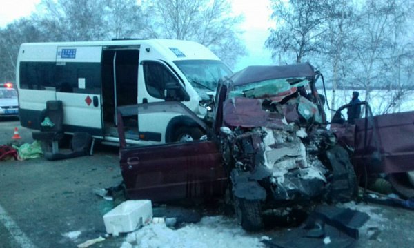 В ДТП с автобусом в Бурятии погибли два человека (3)