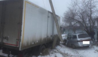 В ДТП с фурой на Ставрополье погибли два человека