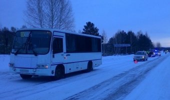 Под Томском автобус насмерть сбил мужчину