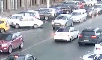 Массовая авария в Краснодаре попала на видео