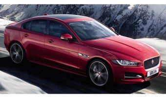 Старт новогодних продаж Jaguar в РОЛЬФ Ясенево!