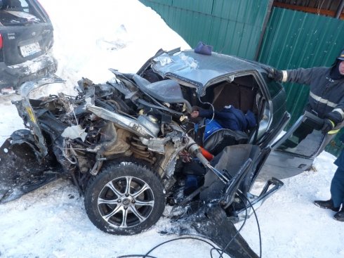 В Красноуфимске в ДТП погиб молодой водитель ВАЗа (1)