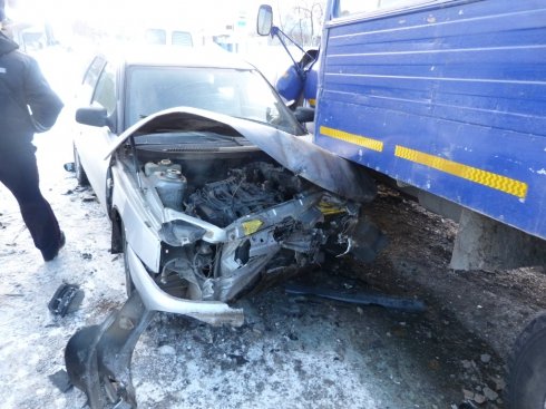 В Красноуфимске в ДТП погиб молодой водитель ВАЗа (3)