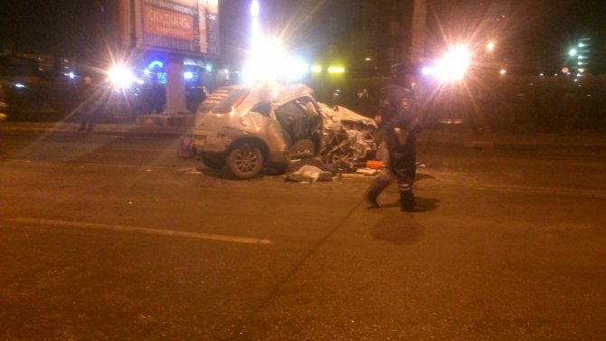 В ДТП на Белы Куна в Петербурге в новогоднюю ночь погибли двое (7)