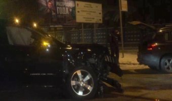 Два внедорожника на большой скорости столкнулись на Политехнической улице вечером 6 января 