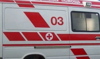 На Белоостровской в Петербурге девушка-подросток попала под автобус