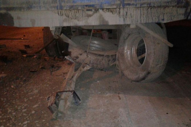 В Новороссийске у грузовика оторвавшееся колесо сбило пешехода (1).jpg