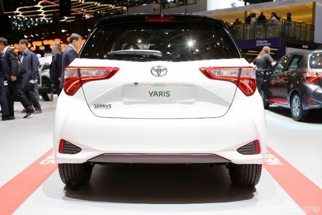 В Женеве показали первый за десятилетие хот-хэтч Toyota Yaris GRMN (5).jpeg