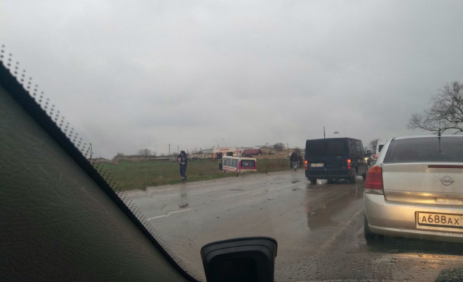 В ДТП с автобусом в Крыму пострадали люди (2).png