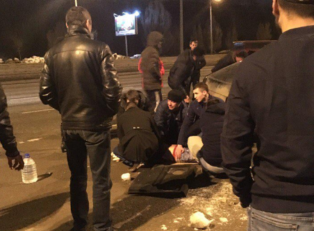 На проспекте Победы в Казани произошло ДТП с пострадавшим (4).png