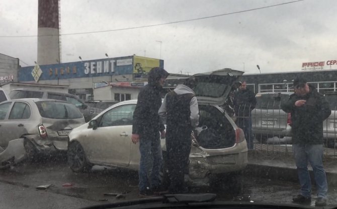 Массовая авария напроспекте Энергетиков