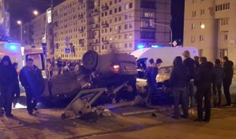 Два человека пострадали в ДТП на Просвещения в Петербурге