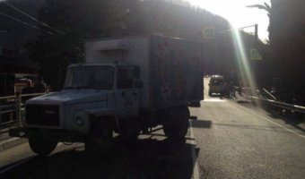 В Сочи грузовик насмерть сбил 7-летнего мальчика