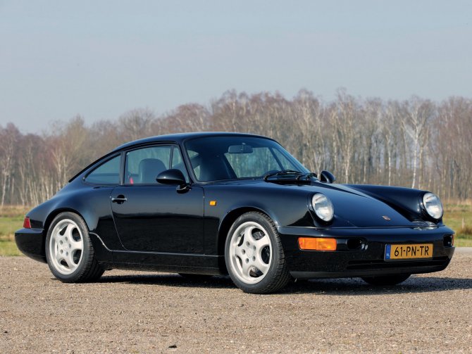 Редкий Porsche 911 Leichtbau продадут на аукционе Сильверстоун.jpg