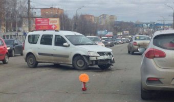 «Скорая» с беременной попала в ДТП в Ижевске