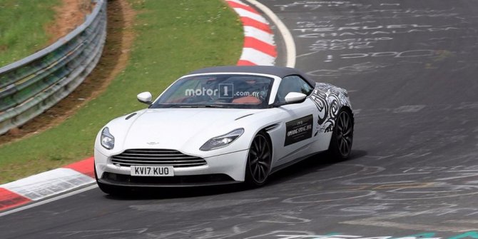 В Сети появились снимки Aston Martin DB11 Volante.jpg