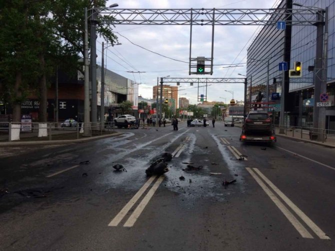 В ночном ДТП в Самаре погибли мотоциклист с пассажиркой (7).jpg