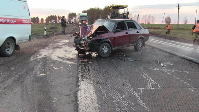 В Игринском районе в ДТП погибла пассажирка ВАЗа.jpg
