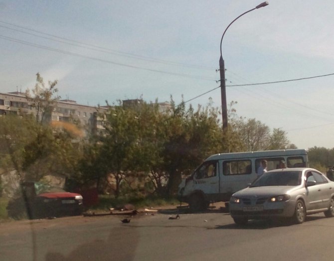 В ДТП с «Газелью» в Омске погиб человек и пострадали дети (1).jpg