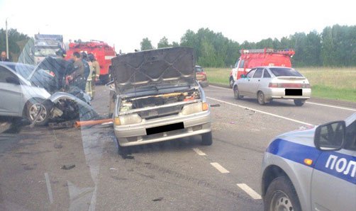 В массовом ДТП на трассе Челябинск – Курган пострадали восемь человек (2).jpg
