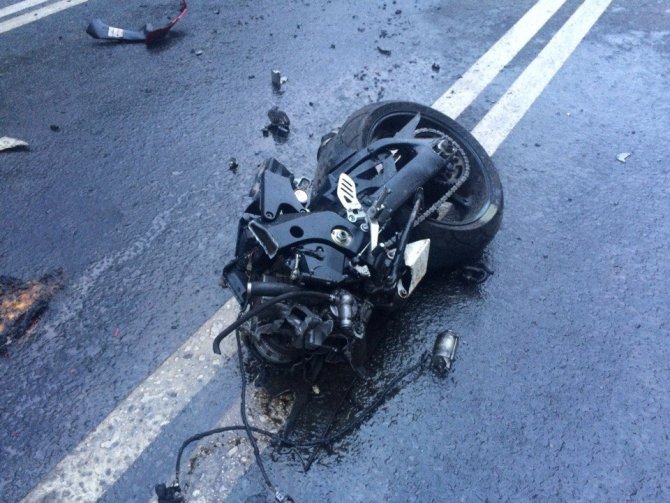 В ночном ДТП в Самаре погибли мотоциклист с пассажиркой (3).jpg