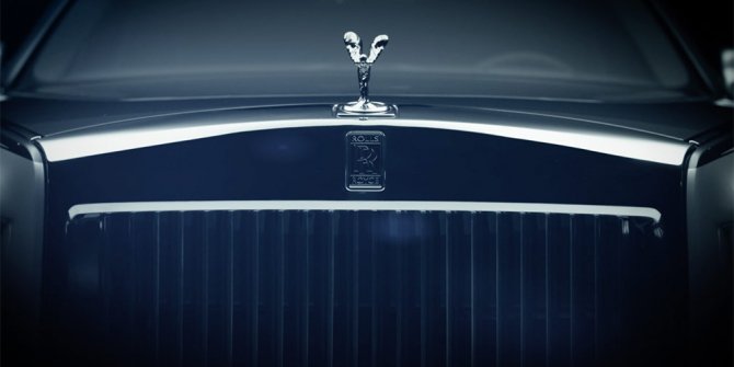 Rolls-Royce покажет обновленный Phantom 27 июля.jpg