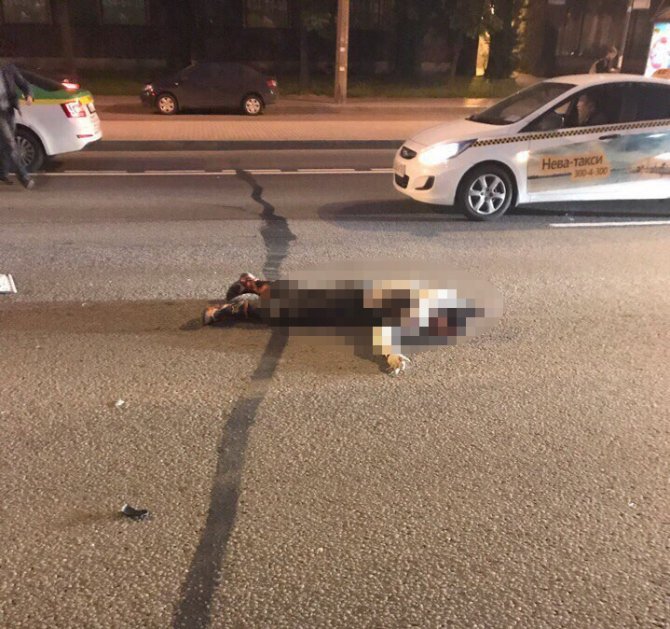 Мотоциклист погиб в результате ДТП на Заневском проспекте в Петербурге (2).JPG