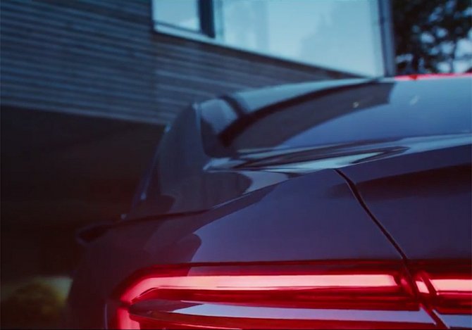Audi на видео показали автоматическую парковку седана A8.jpg