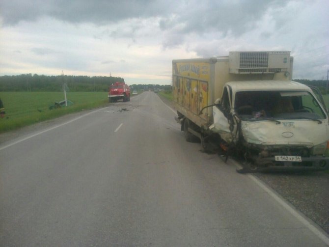Под Новосибирском в ДТП с грузовиком погиб пассажир «Нивы» (1).jpg