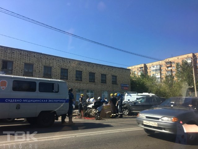 В Красноярске в тройном ДТП погиб молодой человек (1).jpg